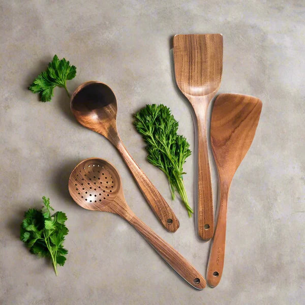 KitchenRoots™ – Umweltfreundliche Küchenhelfer aus Holz