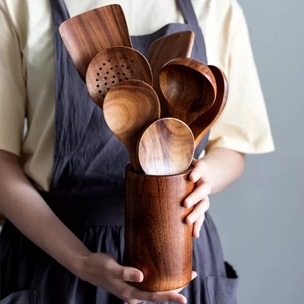 KitchenRoots™ – Umweltfreundliche Küchenhelfer aus Holz